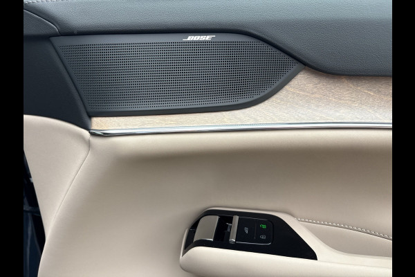 Volvo EX90 Twin Motor Ultra 7p. 111 kWh Uit voorraad leverbaar / Luchtvering / 7 zitplaatsen / Pilot assist-pakket /