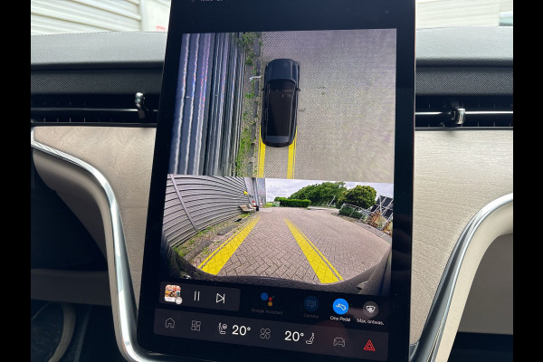 Volvo EX90 Twin Motor Ultra 7p. 111 kWh Uit voorraad leverbaar / Luchtvering / 7 zitplaatsen / Pilot assist-pakket /
