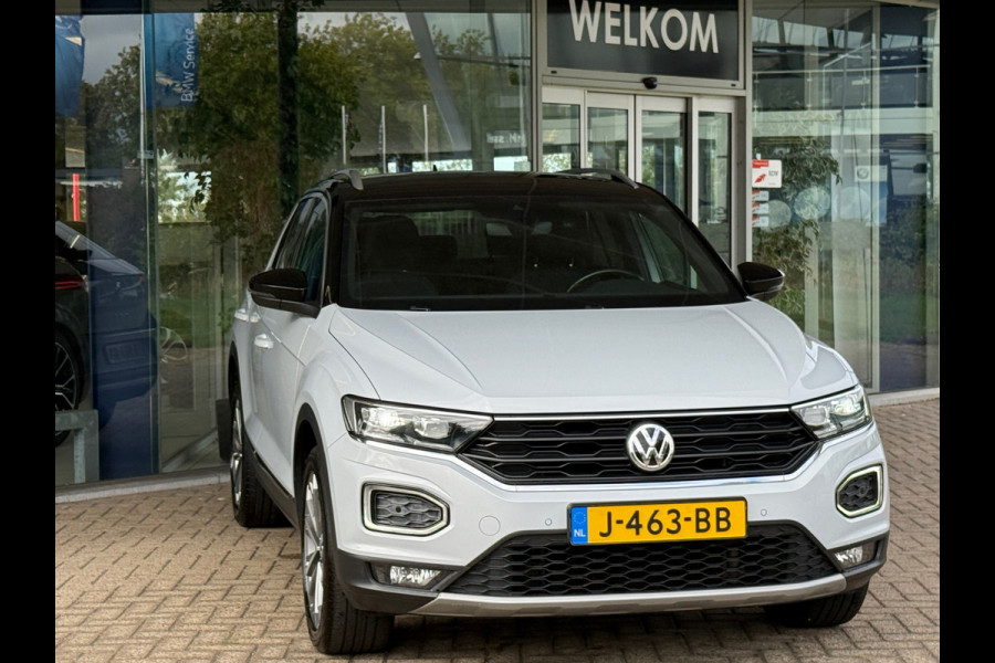 Volkswagen T-Roc 1.5 TSI DSG Sport Virtual|Sportstoelen|Full Led|1e Eigenaar