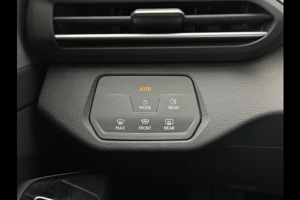 Volkswagen ID.4 First 77 kWh | Trekhaak | Navi | Camera | 20 Inch |