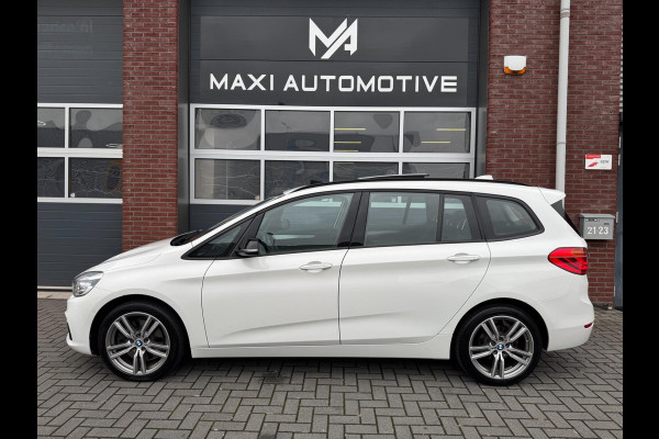 BMW 220i 7p. Gran Tourer LED HUD Pano Navi Camera Keyless