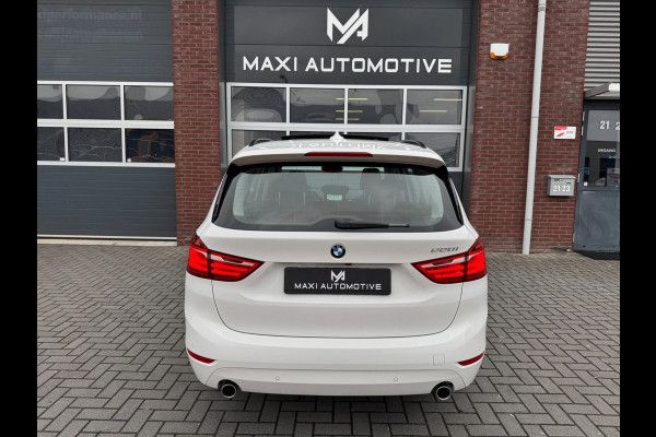 BMW 220i 7p. Gran Tourer LED HUD Pano Navi Camera Keyless