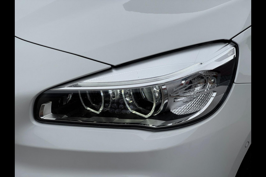 BMW 220i 7p. Gran Tourer LED HUD Pano Navi Camera Keyless