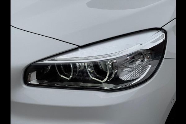 BMW 220i 7p. Gran Tourer LED HUD Pano Navi Camera Keyless