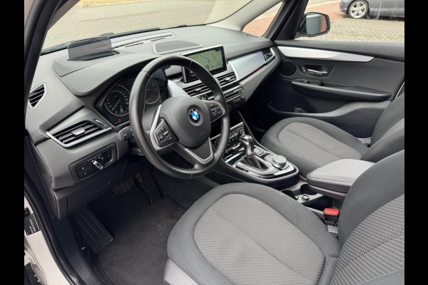 BMW 220i 7p. Gran Tourer LED HUD Pano Navi Camera Keyless