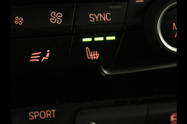 BMW 2 Serie Active Tourer 218i Sport Line | Stoelverwarming | Full LED | Sportstoelen | Navigatie | Bluetooth | Park Assist | Climate control | Cruise control