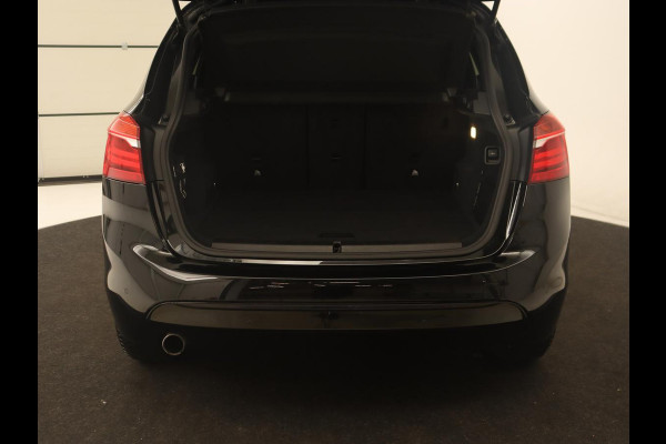 BMW 2 Serie Active Tourer 218i Sport Line | Stoelverwarming | Full LED | Sportstoelen | Navigatie | Bluetooth | Park Assist | Climate control | Cruise control