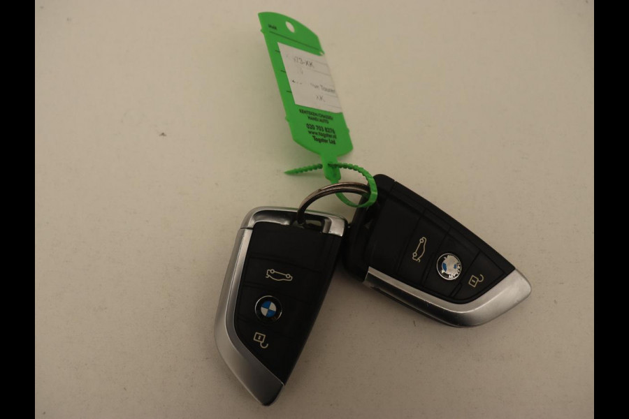 BMW 2 Serie Active Tourer 218i Sport Line | Stoelverwarming | Full LED | Sportstoelen | Navigatie | Bluetooth | Park Assist | Climate control | Cruise control