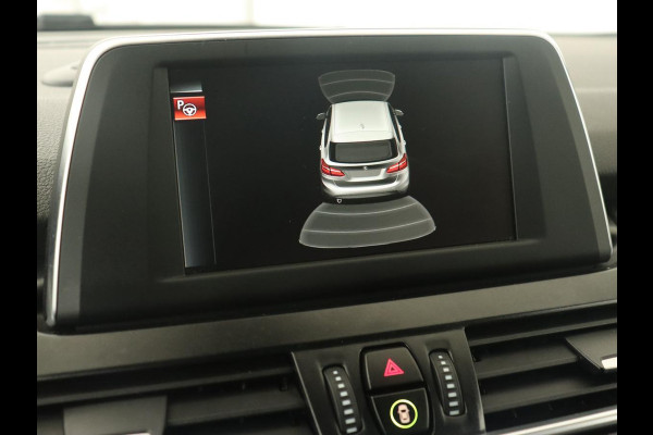BMW 2 Serie Active Tourer 218i Sport Line | Stoelverwarming | Full LED | Sportstoelen | Navigatie | Bluetooth | Park Assist | Climate control | Cruise control