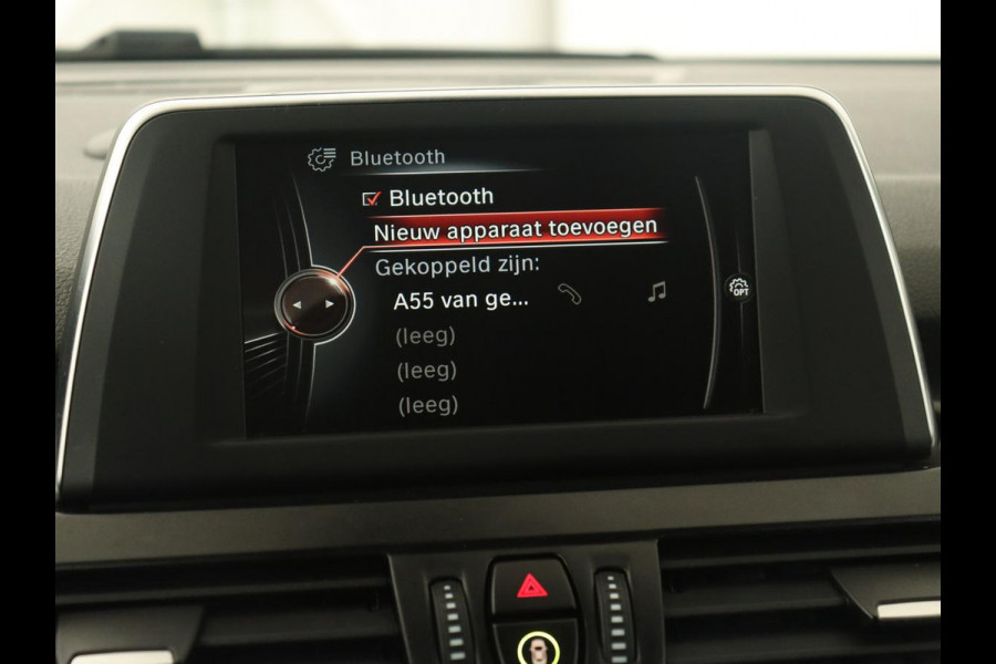 BMW 2 Serie Active Tourer 218i Sport Line | Stoelverwarming | Full LED | Sportstoelen | Navigatie | Bluetooth | Park Assist | Climate control | Cruise control