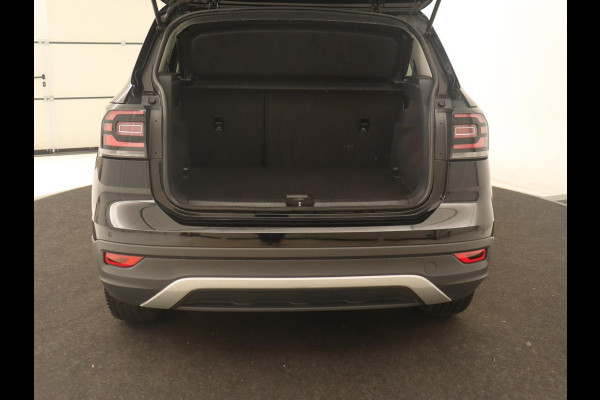 Volkswagen T-Cross 1.0 TSI Style | Camera | Keyless | Virtual Cockpit | Sportstoelen | Carplay | Adaptive cruise | Half leder | Full LED | Getint glas | LMV 17 inch