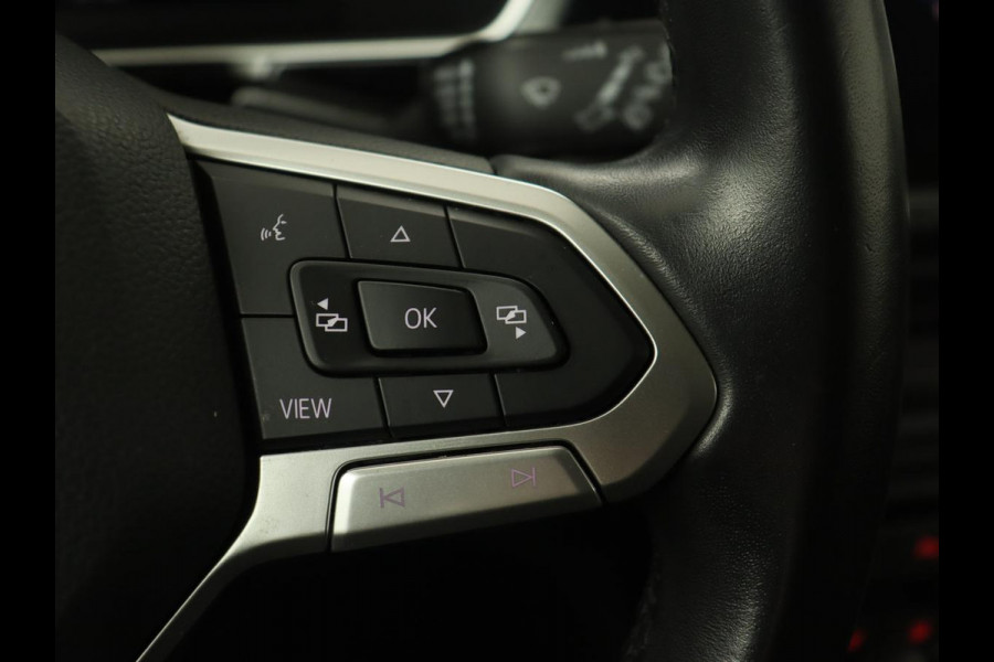 Volkswagen T-Cross 1.0 TSI Style | Camera | Keyless | Virtual Cockpit | Sportstoelen | Carplay | Adaptive cruise | Half leder | Full LED | Getint glas | LMV 17 inch