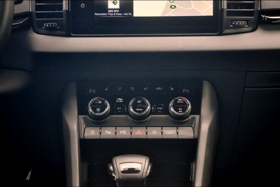 Škoda Karoq 1.5 TSI ACT Sportline Business Automaat | Pano | ACC | Trekhaak