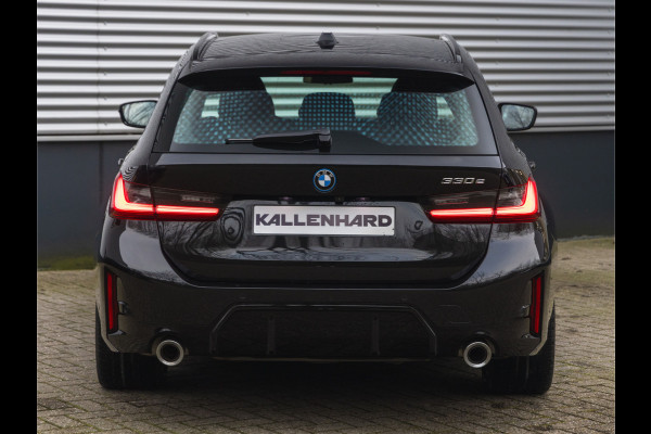 BMW 3 Serie Touring 330e xDrive M-Sport - LCI 2 - Pano - Driving Ass Prof - Trekhaak