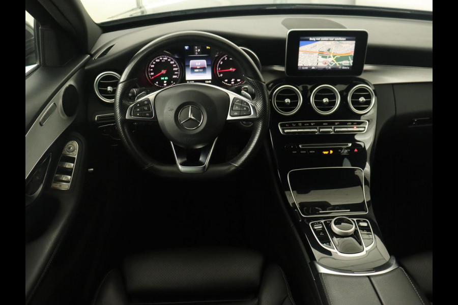 Mercedes-Benz C-Klasse 180 AMG | Leder | Stoelverwarming | Full LED | Camera | Park Assist | Navigatie | Bluetooth