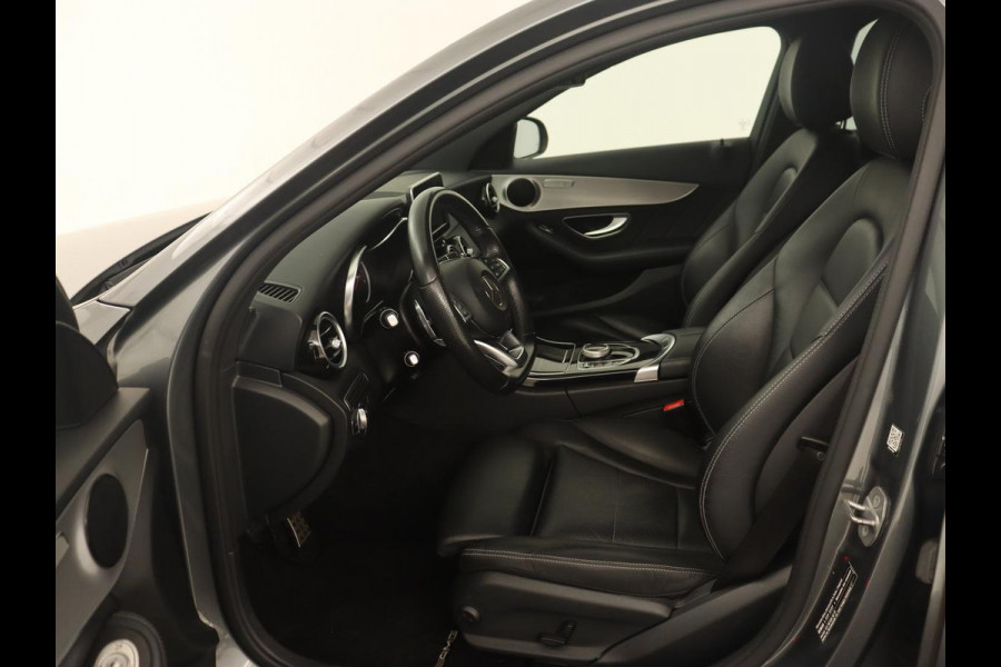 Mercedes-Benz C-Klasse 180 AMG | Leder | Stoelverwarming | Full LED | Camera | Park Assist | Navigatie | Bluetooth