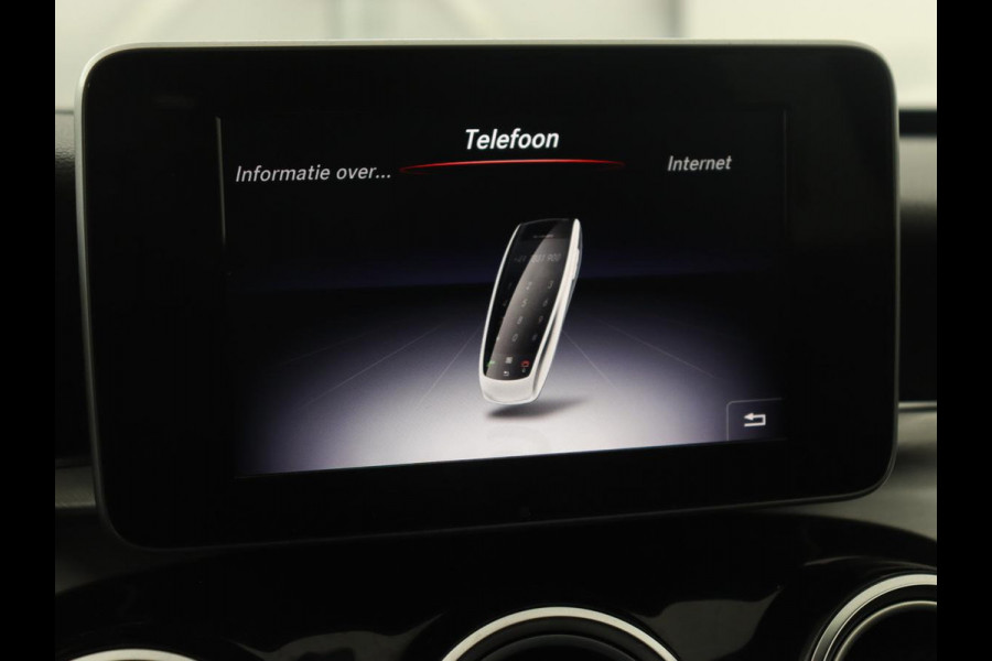 Mercedes-Benz C-Klasse 180 AMG | Leder | Stoelverwarming | Full LED | Camera | Park Assist | Navigatie | Bluetooth