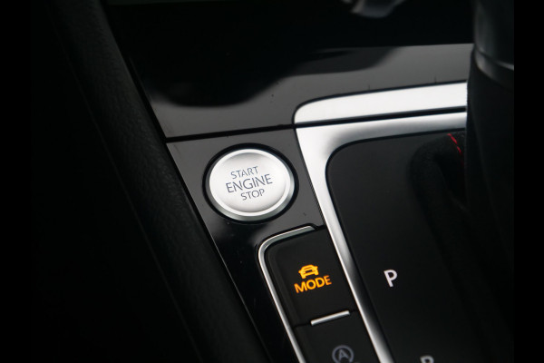 Volkswagen Golf 2.0 TSI GTI TCR | panorama | keyless go&entry | zeer nette staat.
