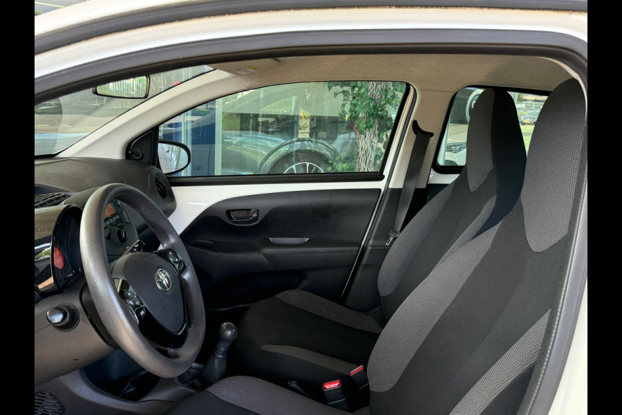 Toyota Aygo 1.0 VVT-i x-fun Dealer Onderhouden