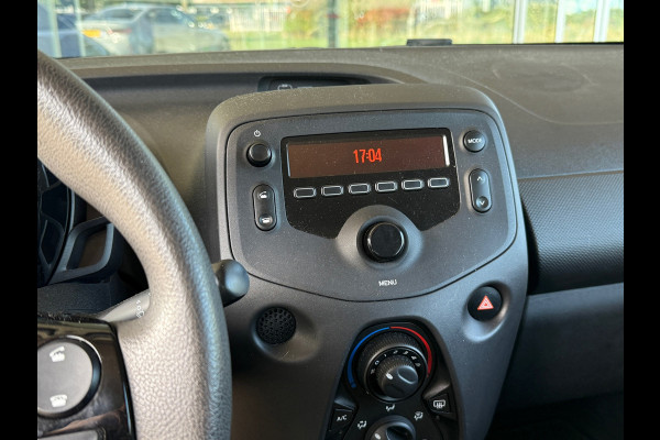 Toyota Aygo 1.0 VVT-i x-fun Dealer Onderhouden