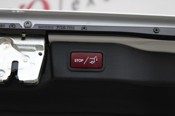 Mercedes-Benz V-Klasse 250d / Aut / Lang / DC / 2x Schuifdeur / Burmester / MBUX (apple carplay) / Vol Opties / NIEUWSTAAT