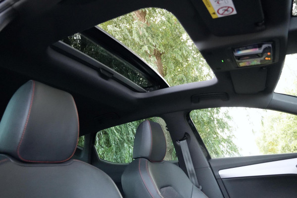 Seat Leon 1.4 TSI eHybrid PHEV FR Sport | Pano-dak | Virtual | CarPlay | Acc | Memory | Stoel + Stuurverwarming | Camera | Led | Pdc |