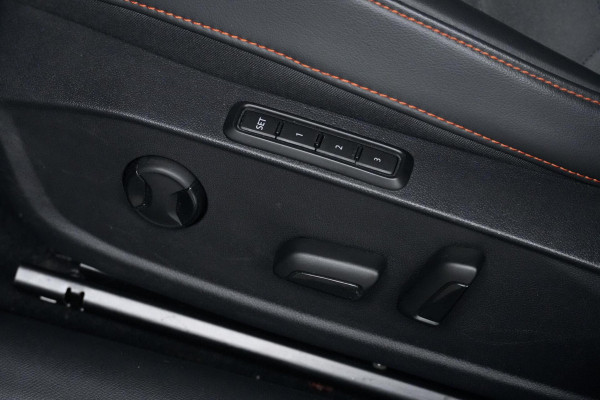 Seat Leon 1.4 TSI eHybrid PHEV FR Sport | Pano-dak | Virtual | CarPlay | Acc | Memory | Stoel + Stuurverwarming | Camera | Led | Pdc |