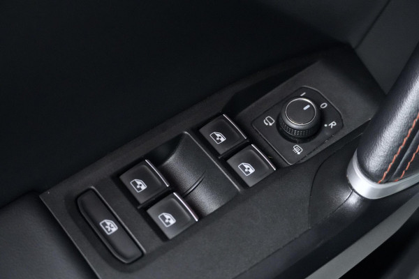 Seat Leon 1.4 TSI eHybrid PHEV FR Sport | Pano-dak | Virtual | CarPlay | Acc | Memory | Stoel + Stuurverwarming | Camera | Led | Pdc |