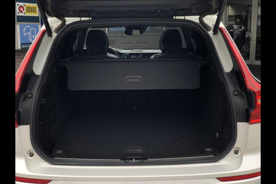 Volvo XC60 2.0 T5 R-Design | Pano, Navi, Stoel+Stuurverw., 360 Camera, Carplay/Android, Leder/Alcant. | Dealeronderhouden | NAP |