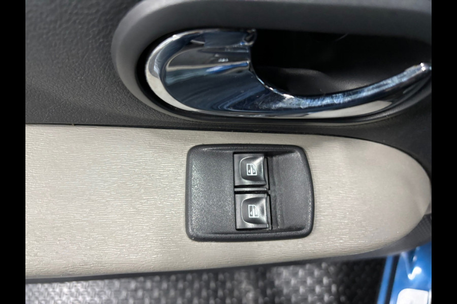 Dacia Lodgy 1.2 TCe Lauréate 7p. Airco | Cruise | Navi | Camera | Trekhaak