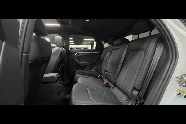 Audi Q3 Sportback 35 TFSI S-LINE| PANO | ACC | Matrix | CAM|