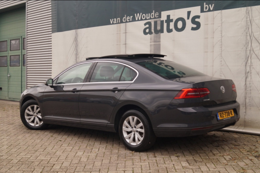 Volkswagen Passat 1.6 TDI Comfortline Business 4-drs -PANO-NAVI-ECC-PDC-