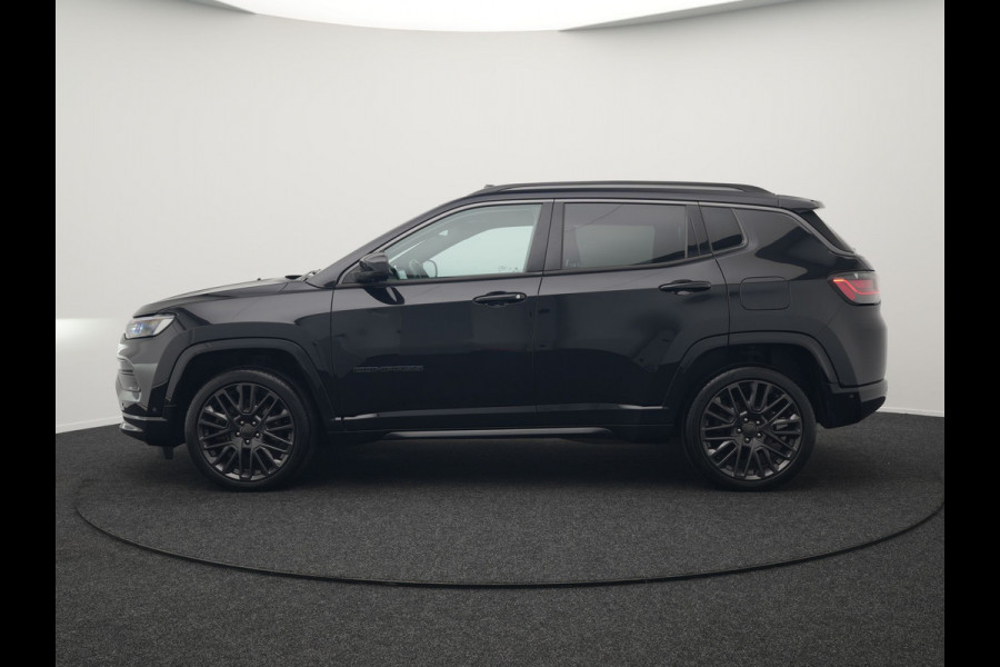 Jeep Compass 4xe 240 Plug In Hybrid Electric S 240pk Dealer O.H PHEV | Panodak | Adaptive Cruise | Lederen Sportstoelen Memory & Ventilatie | Apple Carplay | Keyless | Stuur Verwarmd | Navigatie | Blis | Virtual | DAB |