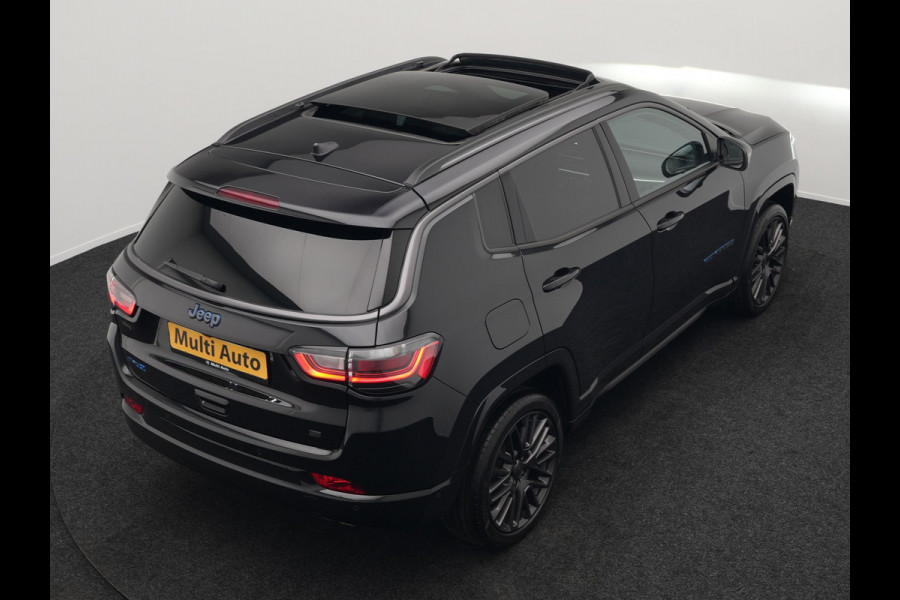 Jeep Compass 4xe 240 Plug In Hybrid Electric S 240pk Dealer O.H PHEV | Panodak | Adaptive Cruise | Lederen Sportstoelen Memory & Ventilatie | Apple Carplay | Keyless | Stuur Verwarmd | Navigatie | Blis | Virtual | DAB |