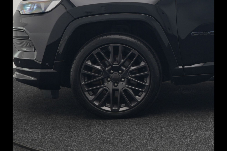 Jeep Compass 4xe 240 Plug In Hybrid Electric S 240pk Dealer O.H PHEV | Panodak | Adaptive Cruise | Lederen Sportstoelen Memory & Ventilatie | Apple Carplay | Keyless | Stuur Verwarmd | Navigatie | Blis | Virtual | DAB |