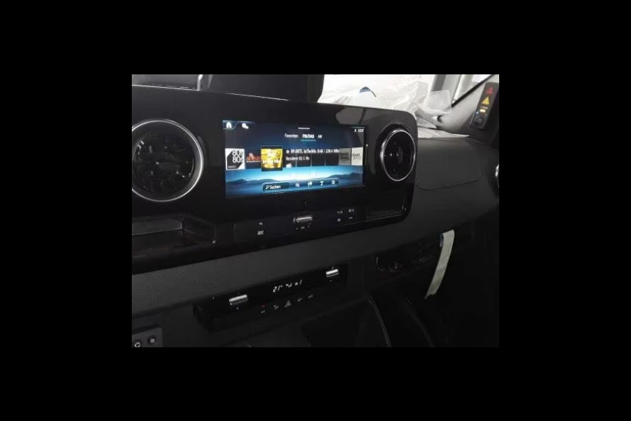 Mercedes-Benz Sprinter 517 CDI Pro Koel-vries Bakwagen met klep Thermoking V500X Max