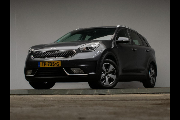 Kia Niro 1.6 GDi Hybrid DynamicLine Sport (NAVI,CAR PLAY,CAMERA,PDC,LED,CRUISE,CLIMATE,TREKHAAK,DAB,SPORTSTOELEN,LM,NETTE STAAT)