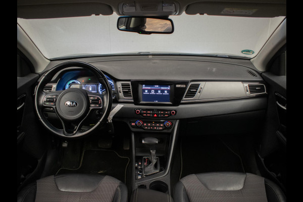 Kia Niro 1.6 GDi Hybrid DynamicLine Sport (NAVI,CAR PLAY,CAMERA,PDC,LED,CRUISE,CLIMATE,TREKHAAK,DAB,SPORTSTOELEN,LM,NETTE STAAT)