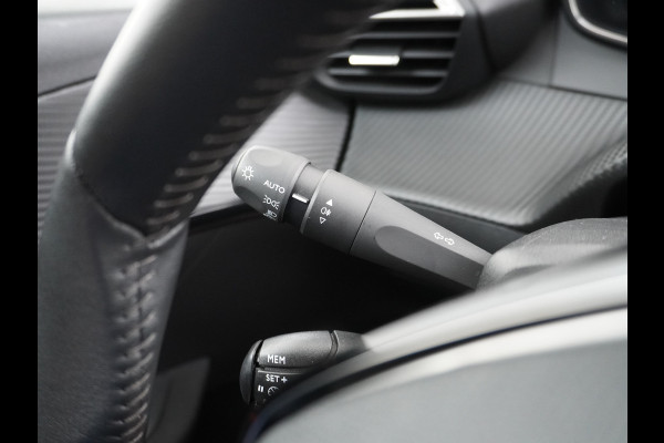 Peugeot e-208 EV Active Pack 50kWh Apple Carplay Android Auto Navi Ecc Cruise Control Pdc Bluetooth DAB+ 1e Eigenaar Origineel Nederlandse Auto