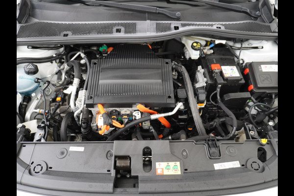 Peugeot e-208 EV Active Pack 50kWh Apple Carplay Android Auto Navi Ecc Cruise Control Pdc Bluetooth DAB+ 1e Eigenaar Origineel Nederlandse Auto