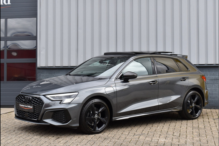 Audi A3 Sportback 40 TFSI e S-Line Pano Sfeer Carbon Navi Keyless 18 Inch