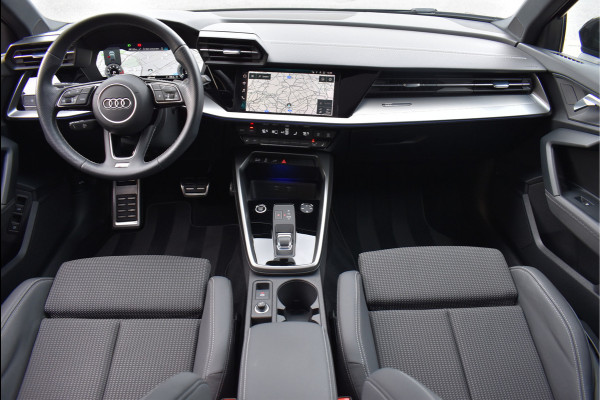 Audi A3 Sportback 40 TFSI e S-Line Pano Sfeer Carbon Navi Keyless 18 Inch