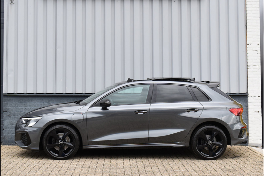 Audi A3 Sportback 40 TFSI e S-Line Pano Sfeer Carbon Navi Keyless 18 Inch