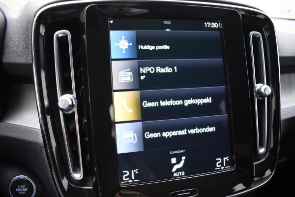Volvo XC40 T5 262PK Automaat Plug-in Hybrid Inscription / Navigatie / Leren bekleding / Parkeersensoren v+a / Achteruitrijcamera / Cruise Control / Elektrische achterklep / 19" LM-Velgen