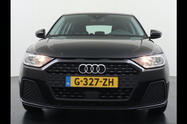 Audi A1 Sportback 30TFSI 116PK Virtual Cockpit Apple Carplay Android Auto Navi Airco Cruise Control Pro Line Bluetooth Isofix Rijstrooksensor Origineel Nederlandse Auto Audi A1 Sportback 30TFSI 116PK Virtual Cockpit Apple Carplay Android Auto Navi Airco Cruise Control Pro Line Bluetooth Isofix Rijstrooksensor Origineel Nederlandse Auto