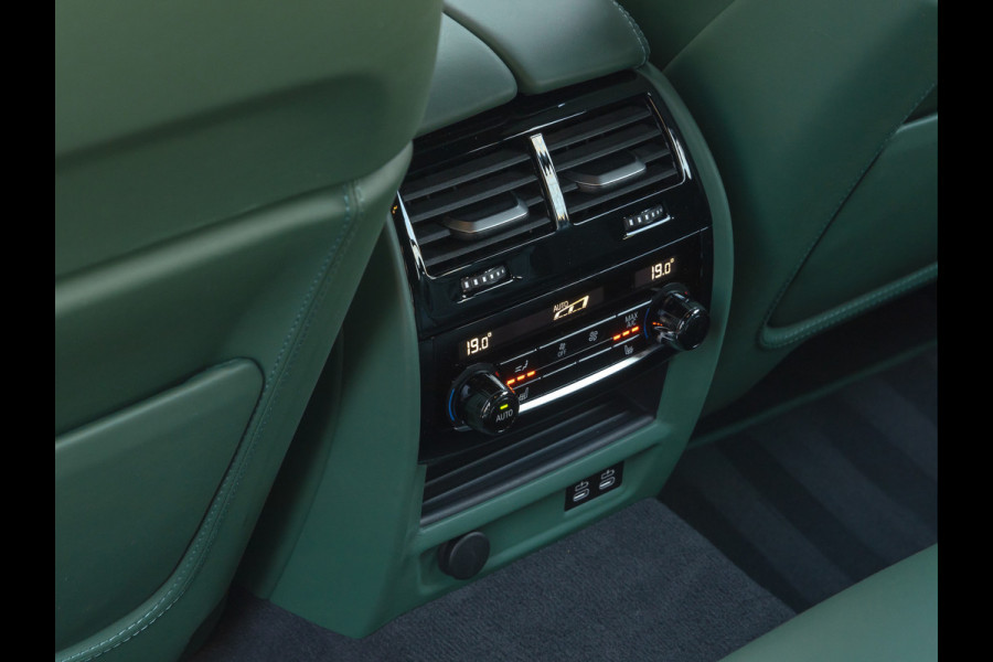 Alpina B5 touring ALPINA - B5 Touring - Last of Line - Lavalina 2 Waldgrün - Full-Option - Sonderwunsch ''Orinoco''