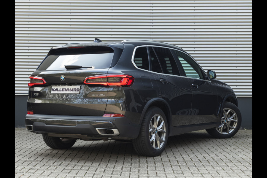 BMW X5 xDrive45e - Pano - Trekhaak - Stoelventilatie - Achteras Besturing - Driving Ass Prof