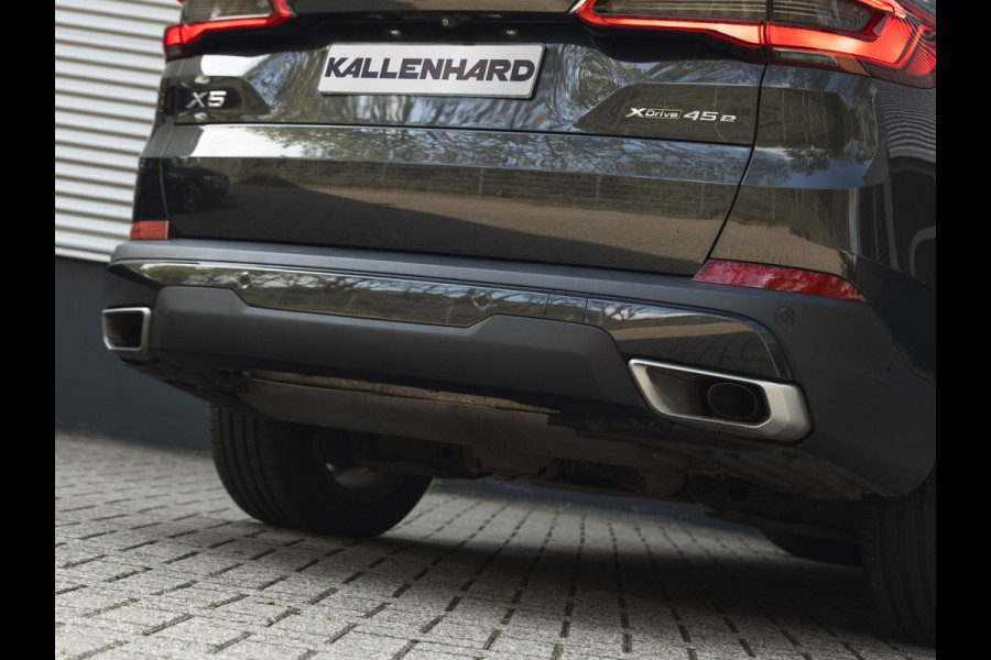 BMW X5 xDrive45e - Pano - Trekhaak - Stoelventilatie - Achteras Besturing - Driving Ass Prof