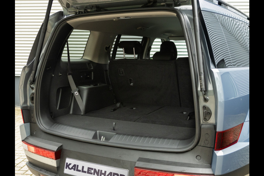 Hyundai Santa Fe 1.6 T-GDI PHEV 4WD - 7-zits - ACC - Elektrische Stoelen - Camera Hyundai Santa Fe 1.6 T-GDI PHEV 4WD - 7-zits - ACC - Elektrische Stoelen - Camera
