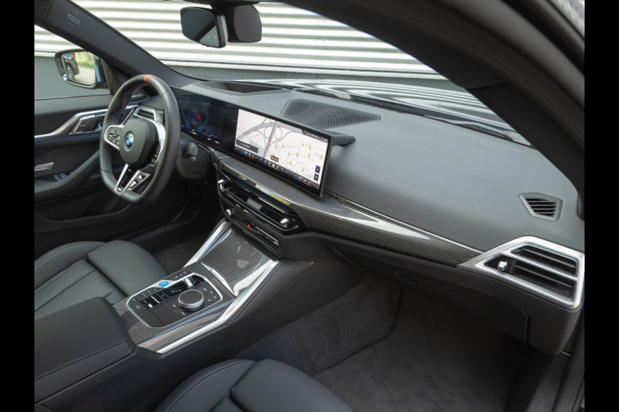 BMW i4 M50 xDrive - Facelift - Memoryzetels - Driving Ass Prof - Harman Kardon BMW i4 M50 xDrive - Facelift - Memoryzetels - Driving Ass Prof - Harman Kardon